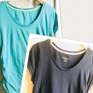 Bundle of 2 maternity T shirts